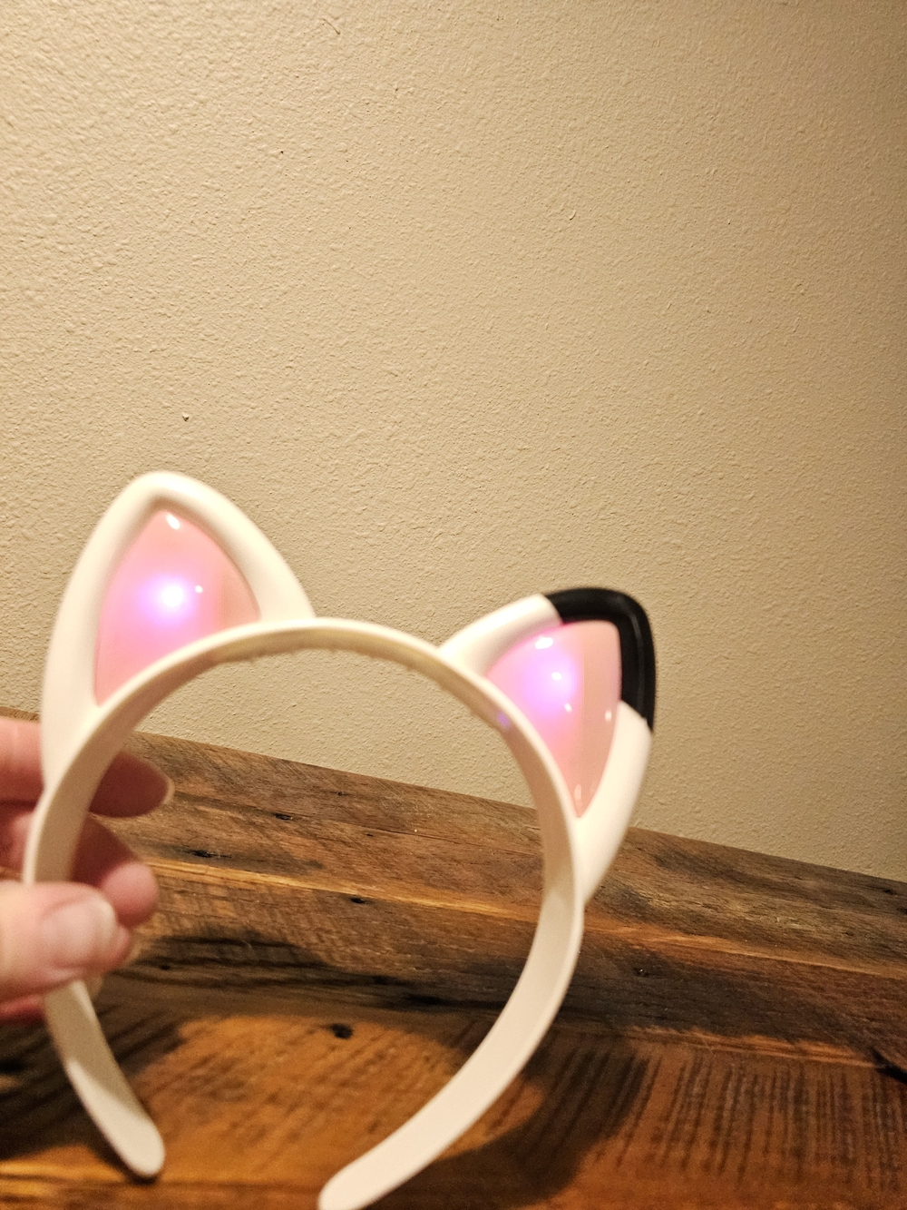 Gabby's Dollhouse Cat Ears Magical Musical Lights & Sounds Headband - Picture 12 of 12